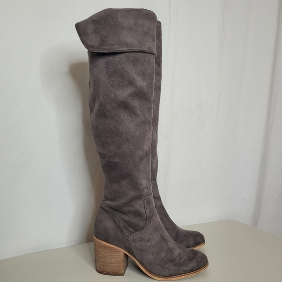 Melrose and Market Gray Faux Suede Over-The-Knee Stacked Heel Boots - Size 9.5 - Picture 2 of 16